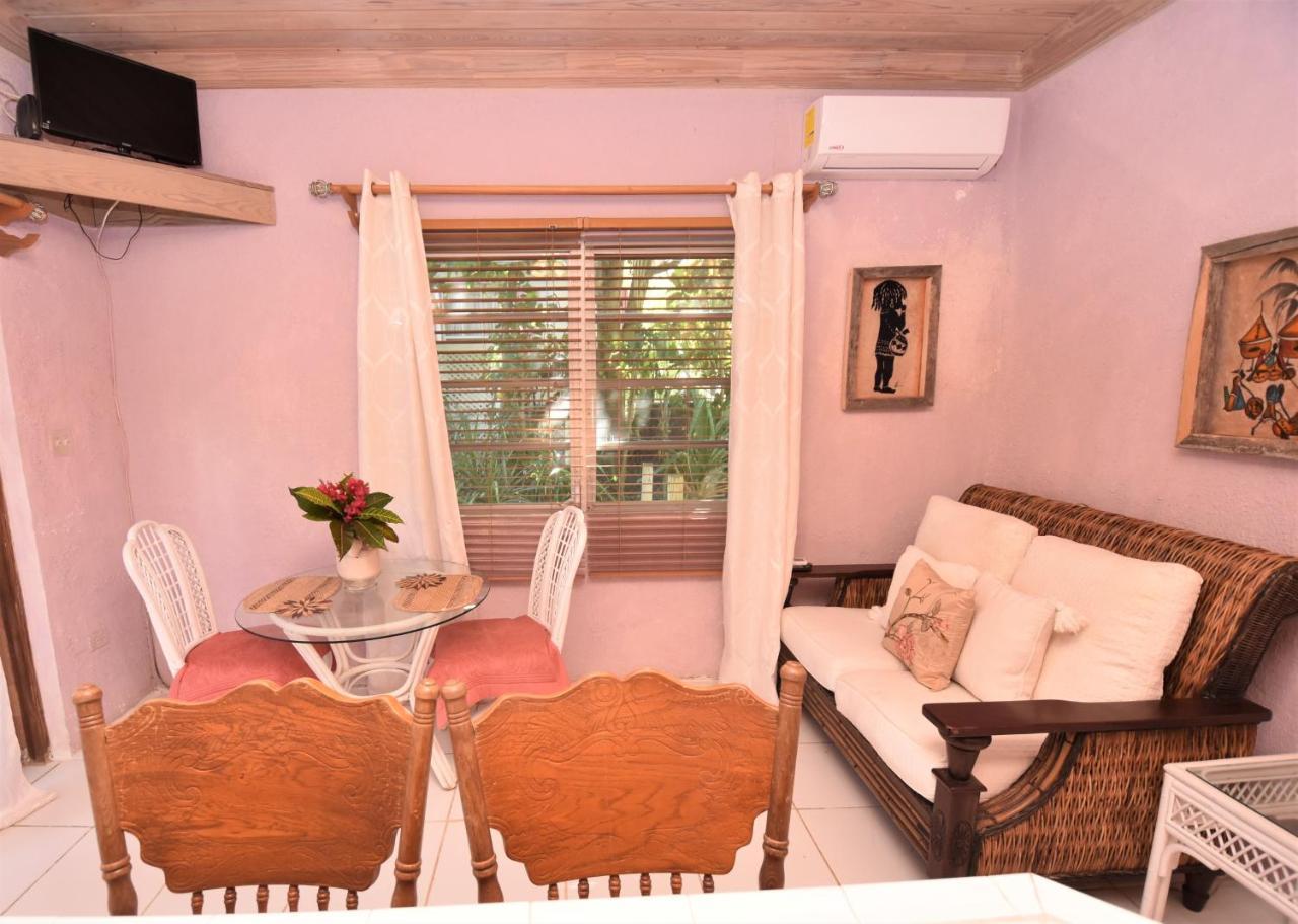 The Sugar Apple Lodging Dunmore Town Экстерьер фото